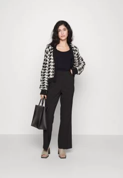 Anna Field Almacenar -Anna Field Almacenar 0297c34e988340f3b63d84683f80466e