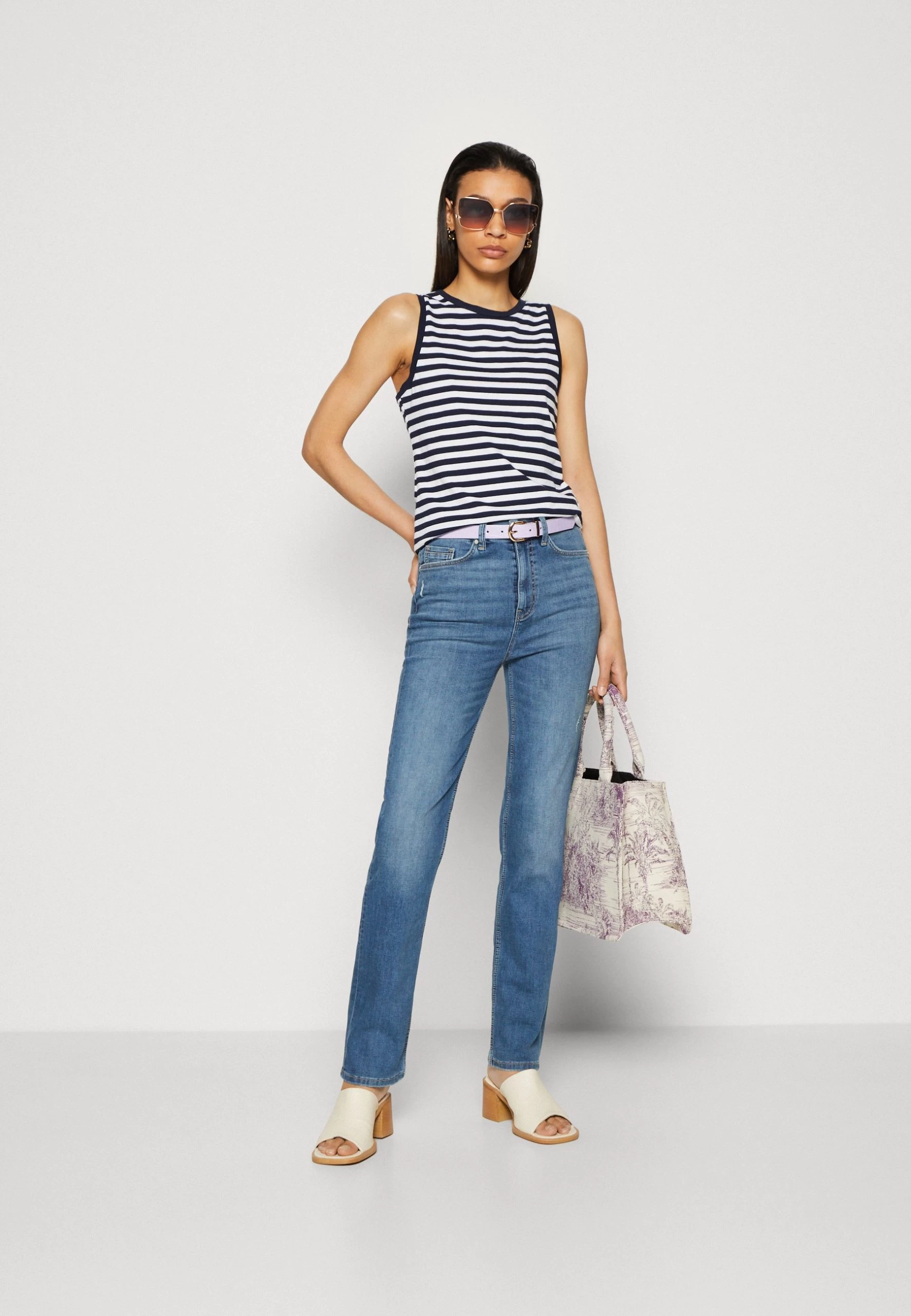 Anna Field Top - Dark Blue/White 2 Anna Field Top - Dark Blue/White - Imagen 2