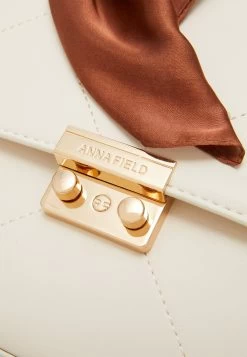 Anna Field Bolso De Mano -Off-White -Anna Field Almacenar 562bd899f89342339459af73aedf1d63