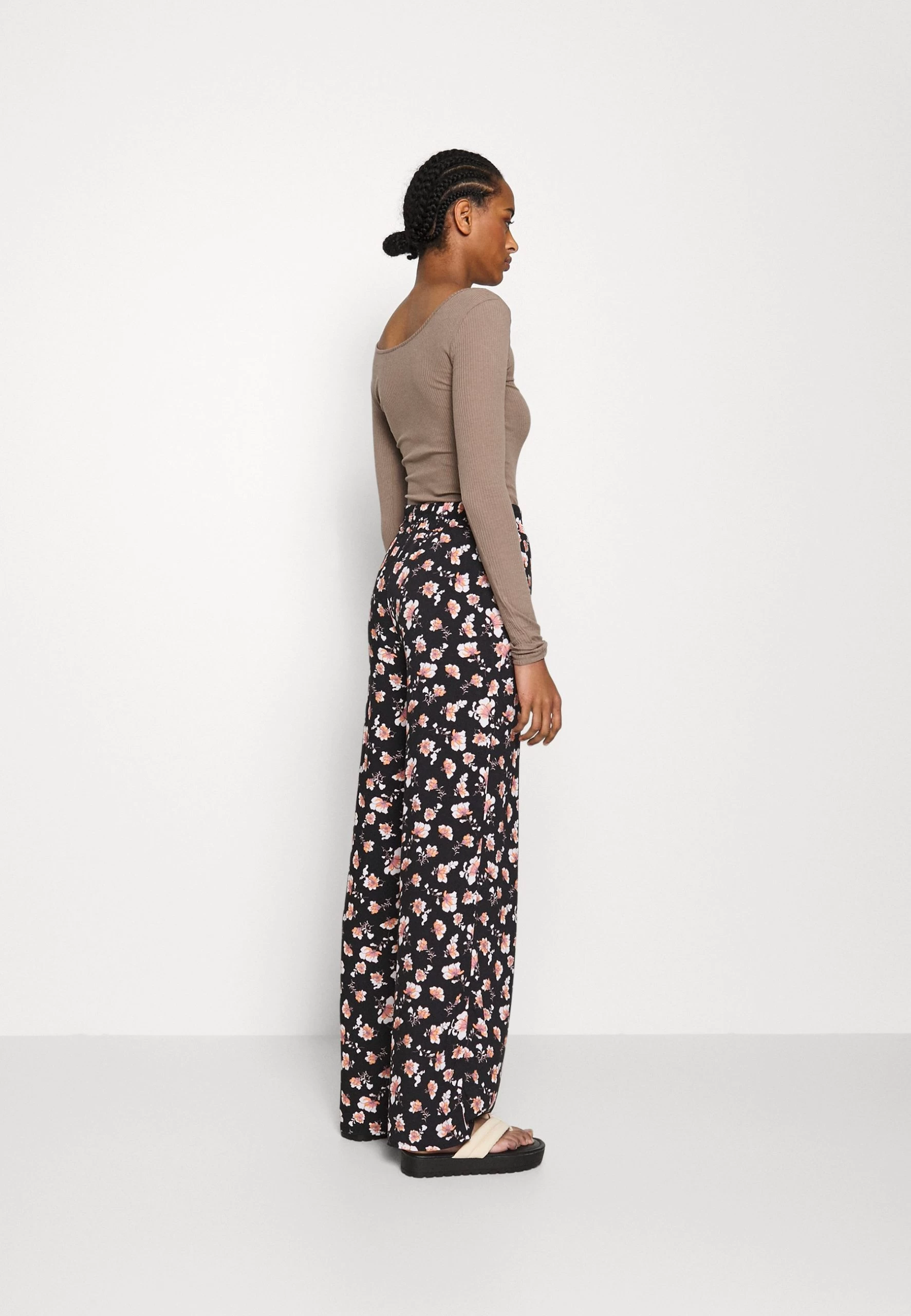 Pantalones - Black/Multi-Coloured 3 Pantalones - Black/Multi-Coloured - Imagen 3