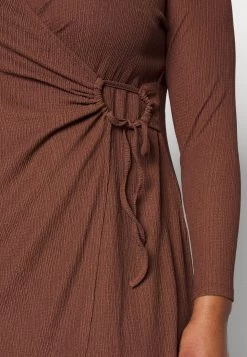 Vestido Ligero - Dark Brown -Anna Field Almacenar b99de53772324a77872477f86096d17a