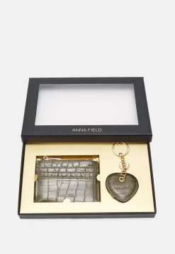 Anna Field Set - Monedero - Khaki -Anna Field Almacenar f9313a6a271b4c5faf985e4bf51b0283